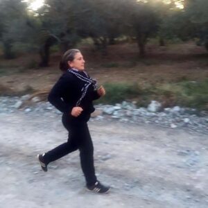 Annemiz, kardeşimiz ve kardeşlerimiz için koşuyor