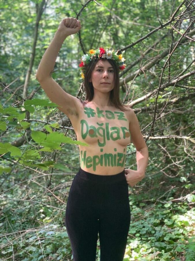 Kaz Dağlarına FEMEN de itiraz etti
