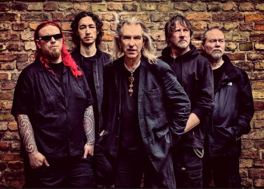 Patti Smith Quartet, 17 Mayıs’ta İstanbul’da! Konserin açılışını bir başka efsane, New Model Army gerçekleştiriyor!